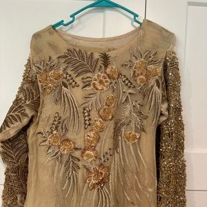 Kameez with dubatta and garara